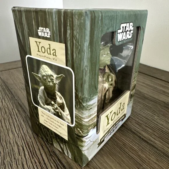 STAR WARS Yoda "Bring You Wisdom" I Will - Statue Figure w/Book Open Box Figure - Picture 3 of 11